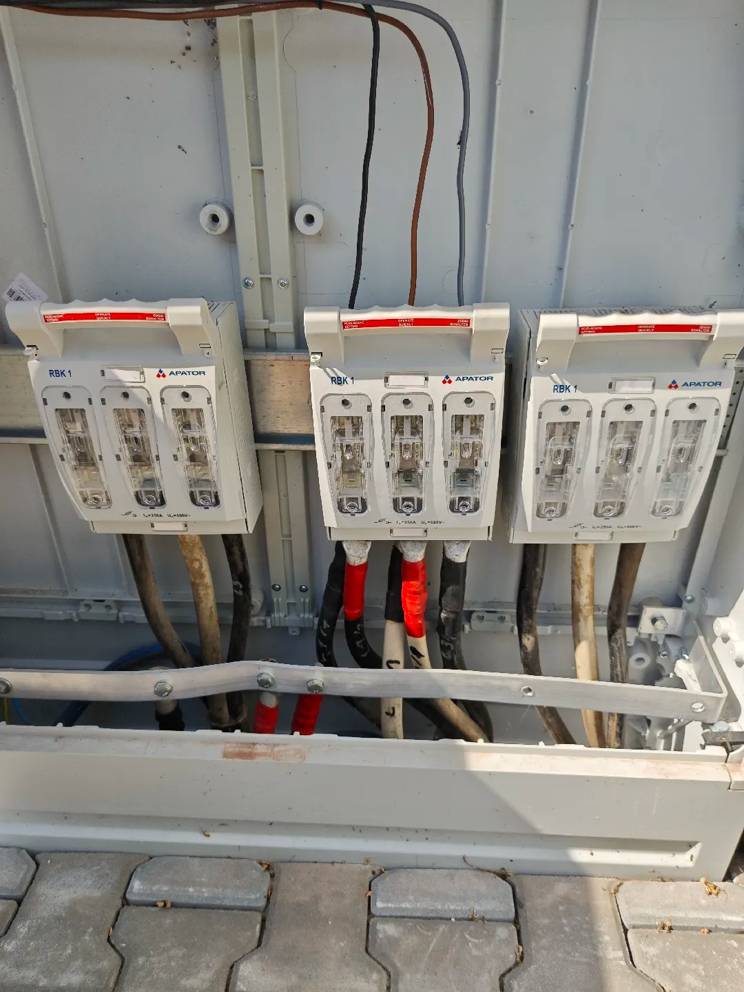 Złącze kablowe RBK 1 Apator - pomiary elektryczne Kielce